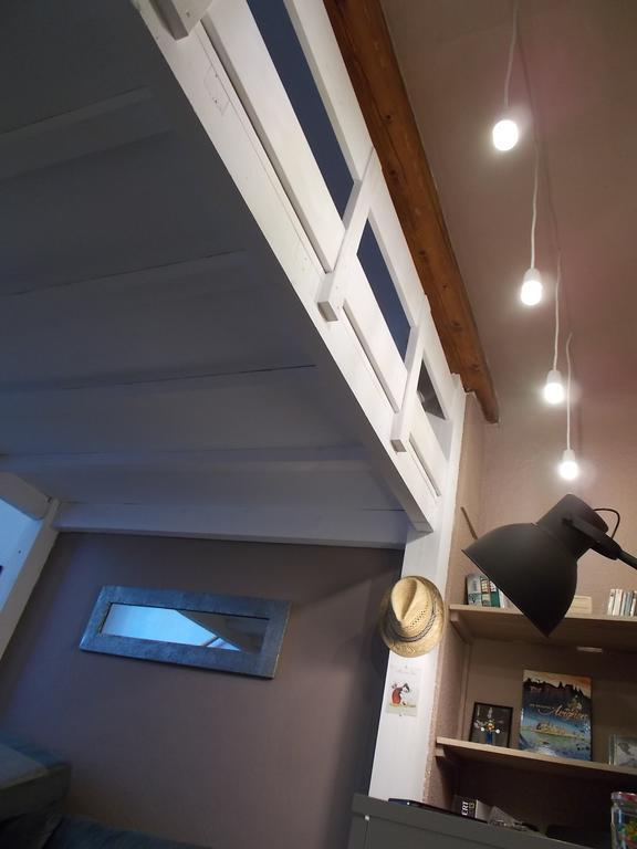 Apartament Studio Des Halles Awinion Zewnętrze zdjęcie